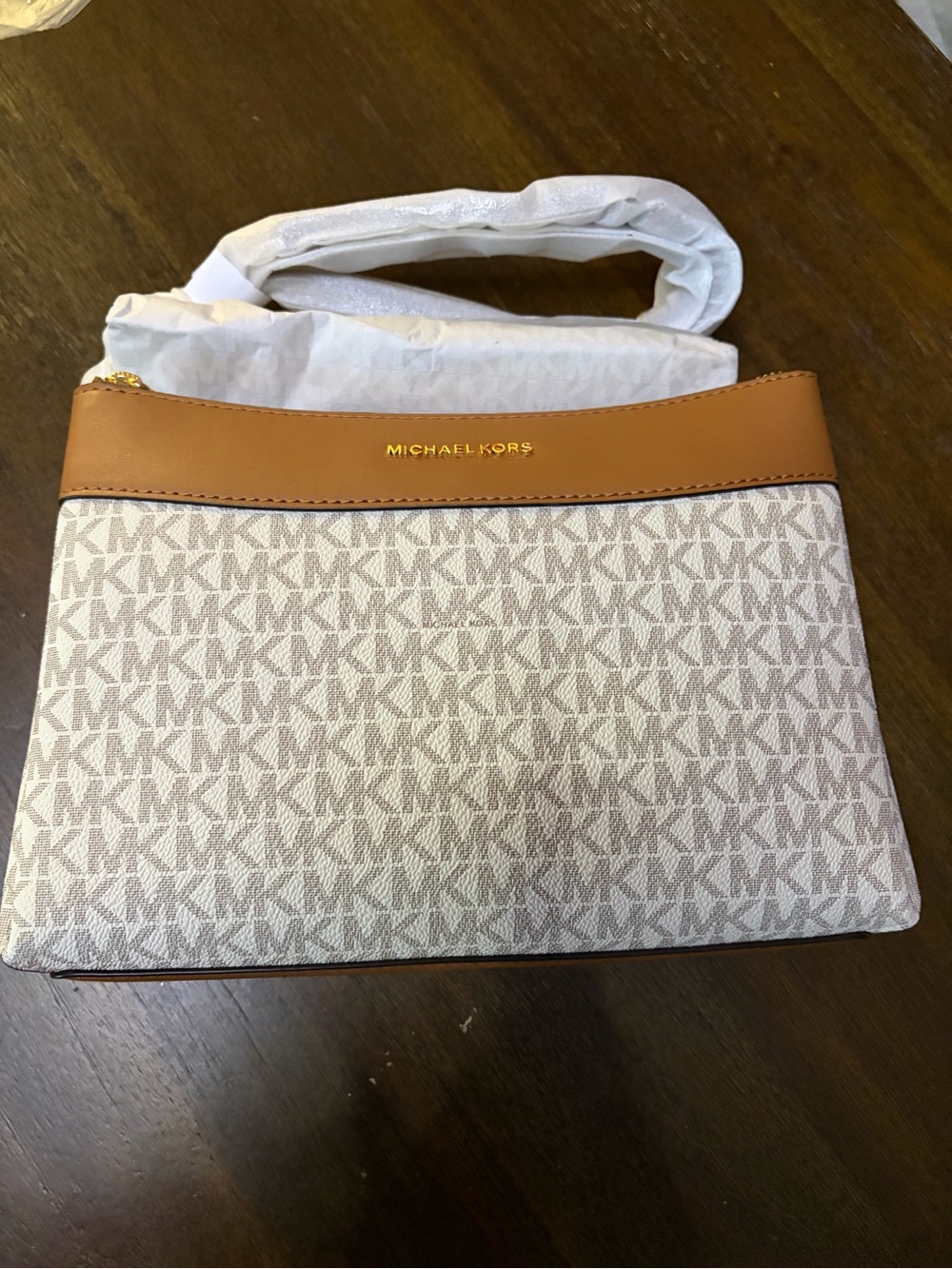 NWT Michael Kors Lori Vanilla/Acorn SM Convertible Shoulder Bag w/ Gold Hardware